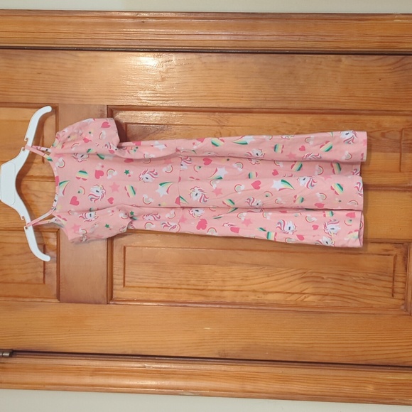 Kids Dress - Picture 2 of 3